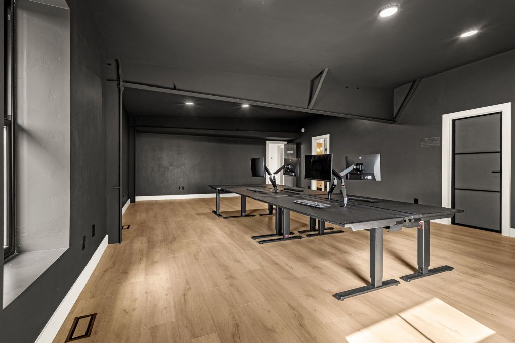 Community work space for the Modern Workshop